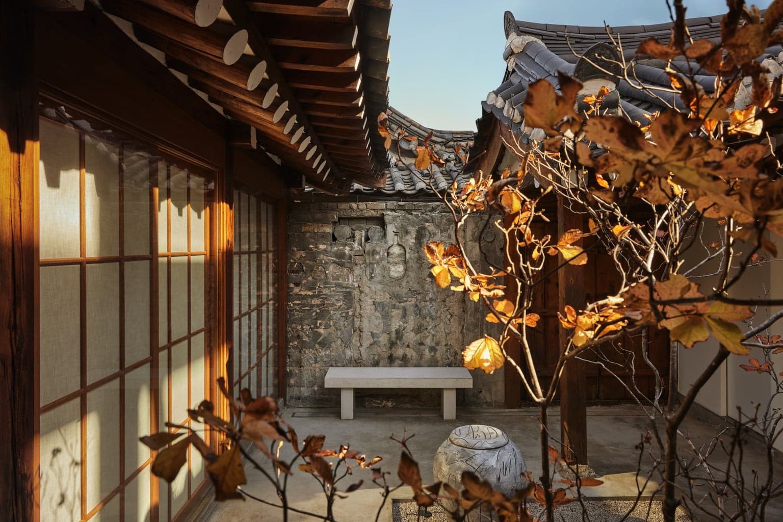 Best Cafes and Brunch Spots in Seoul (2026)