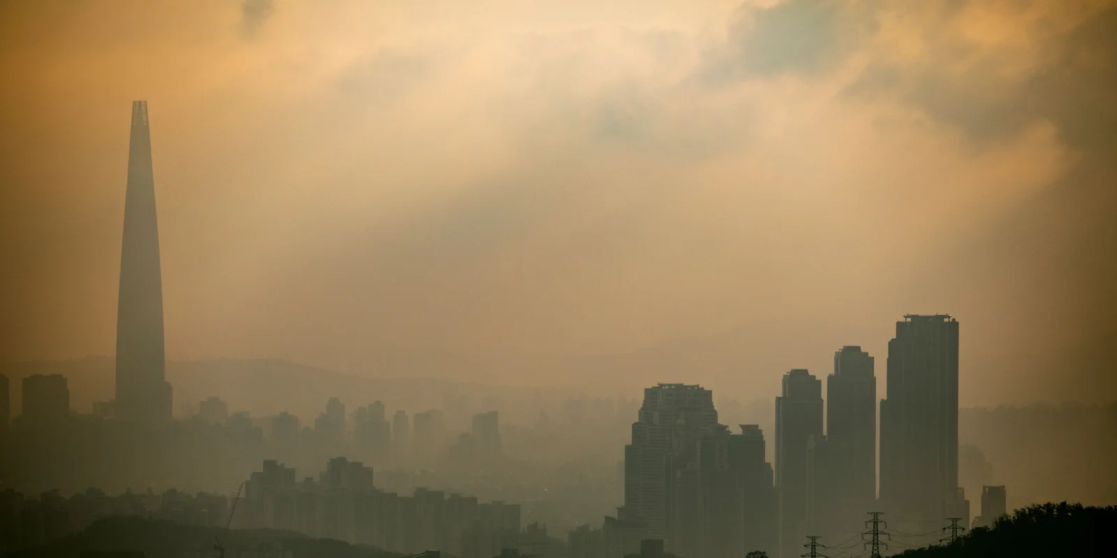 황사 Is Not 미세먼지: What Korea's Air Quality Alerts Actually Mean